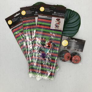 Wilton Clear Trick Pumpkin Halloween Treat Bags Mini Baking Cupcake Cups Liners